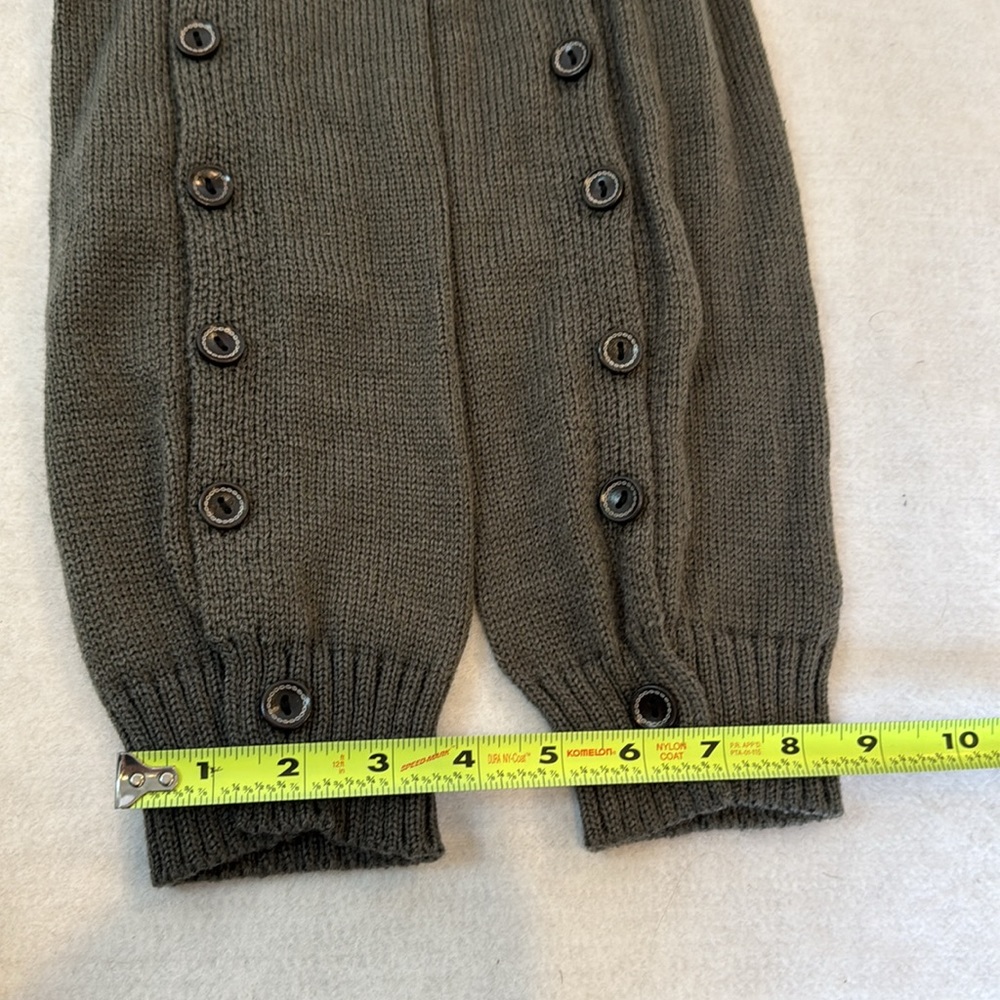 Women's Leg warmers Gray Cream Buttons Lace NWOT slouchy knit boots - Picture 9 of 9
